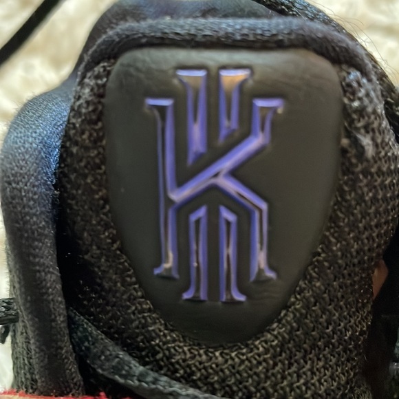 Kyrie Irving Nike basketball shoes for toddler size 12 - Picture 7 of 15